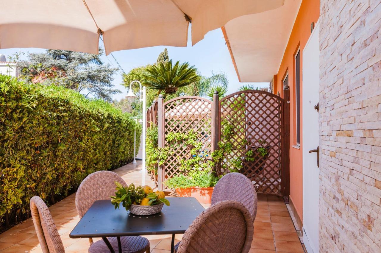 Calliope'S Apartments - Stella Del Mare Syracuse Екстер'єр фото