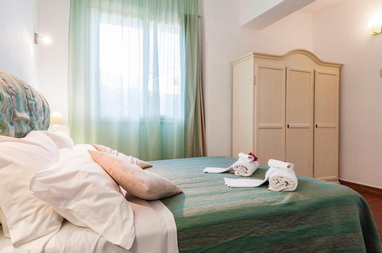 Calliope'S Apartments - Stella Del Mare Syracuse Екстер'єр фото